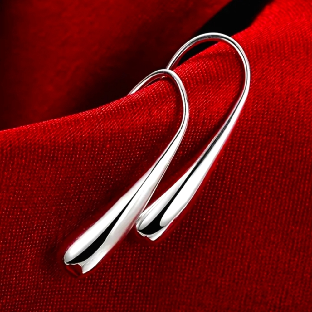 STERLING SILVER TEARDROP EARRINGS - Picture 1 of 1